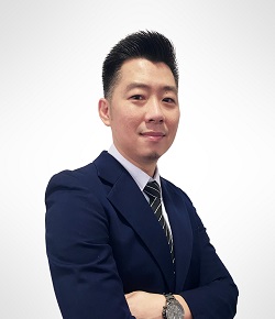 Dr. Lee Kent Hui