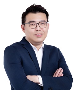 Dr. Loh Tze Liang