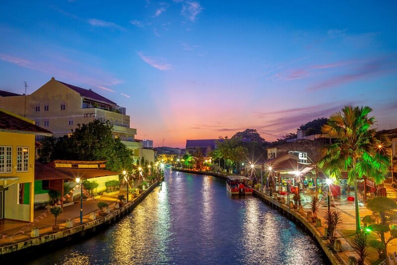 Melaka River